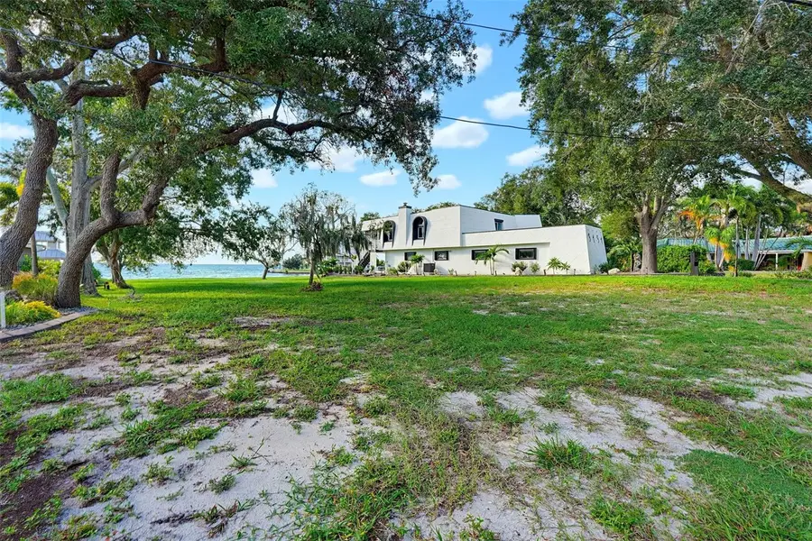 Bluff Boulevard, Holiday, FL 34691 - #2