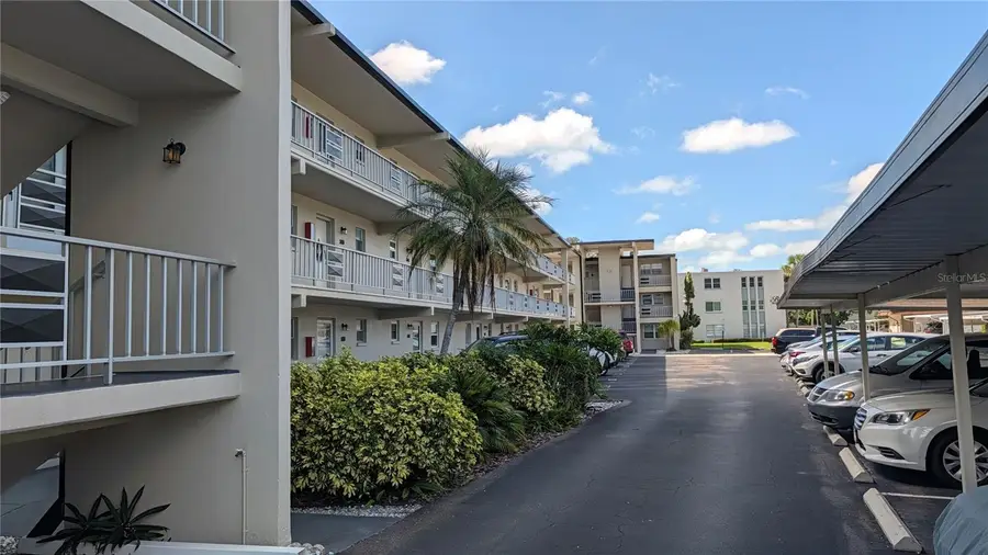 9940 47th Avenue N #206, Saint Petersburg, FL 33708 - #2