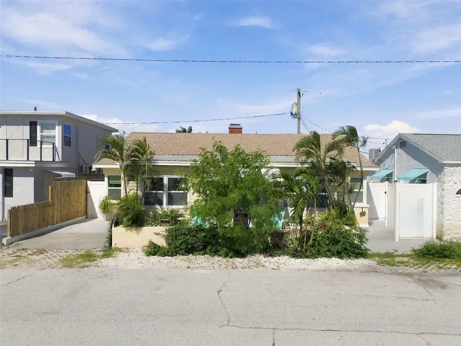 78 146th Avenue E, Madeira Beach, FL 33708 - #3