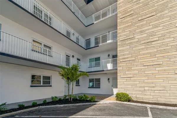 5960 30th Avenue S #114, GULFPORT, FL 33707