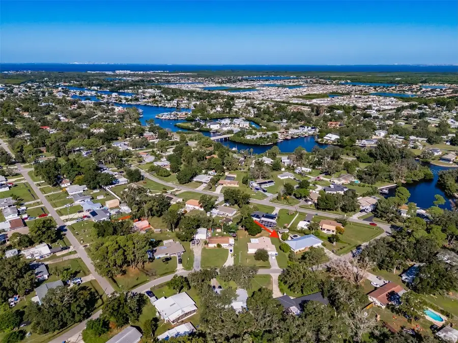 405 2nd Street Sw, Ruskin, FL 33570 - #3