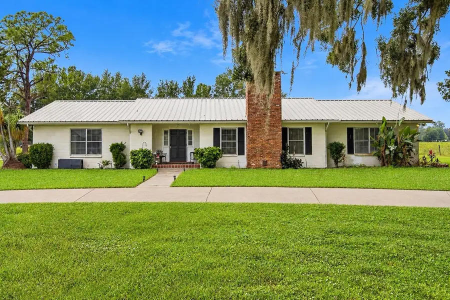 3903 Edison Avenue, Bowling Green, FL 33834 - #3