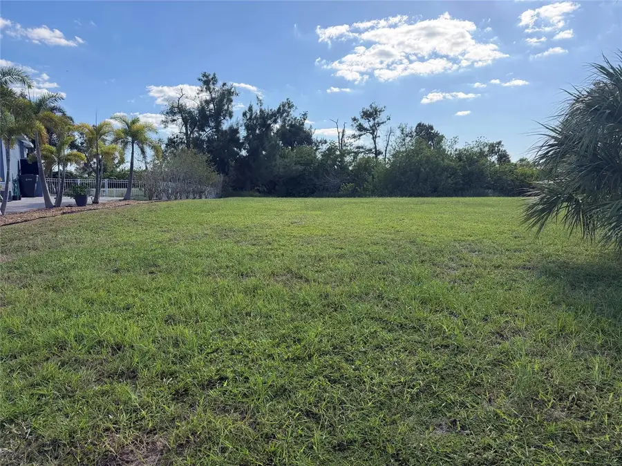 Greenview Drive, Apollo Beach, FL 33572 - #3