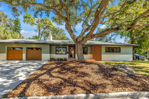 2701 Pelham Road N, ST PETERSBURG, FL 33710