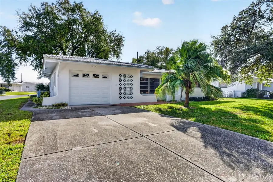 8779 143rd Street, Seminole, FL 33776 - #2