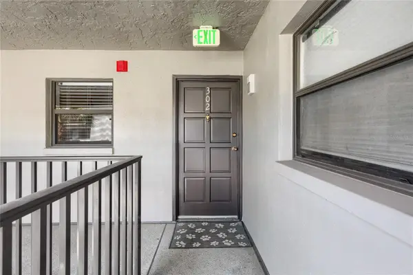 2650 Countryside Boulevard #B302, CLEARWATER, FL 33761
