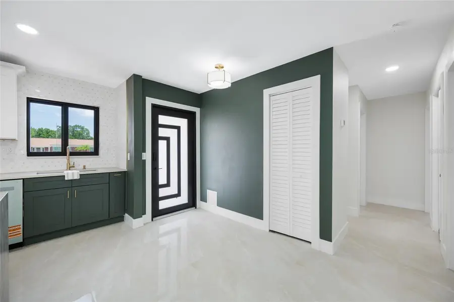 4707 W Paul Avenue, Tampa, FL 33611 - #3
