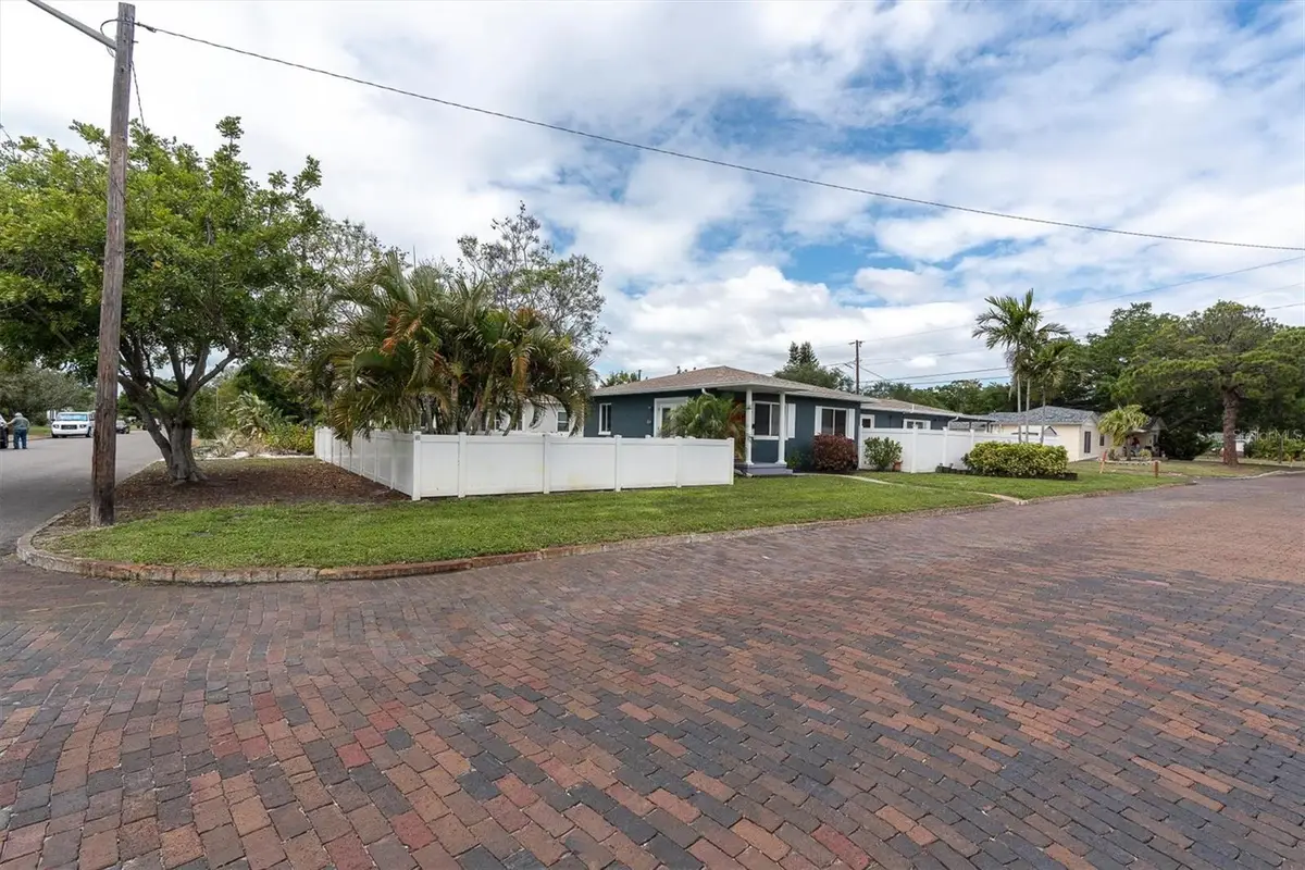 200 62nd Street N, Saint Petersburg, FL 33710 - #1