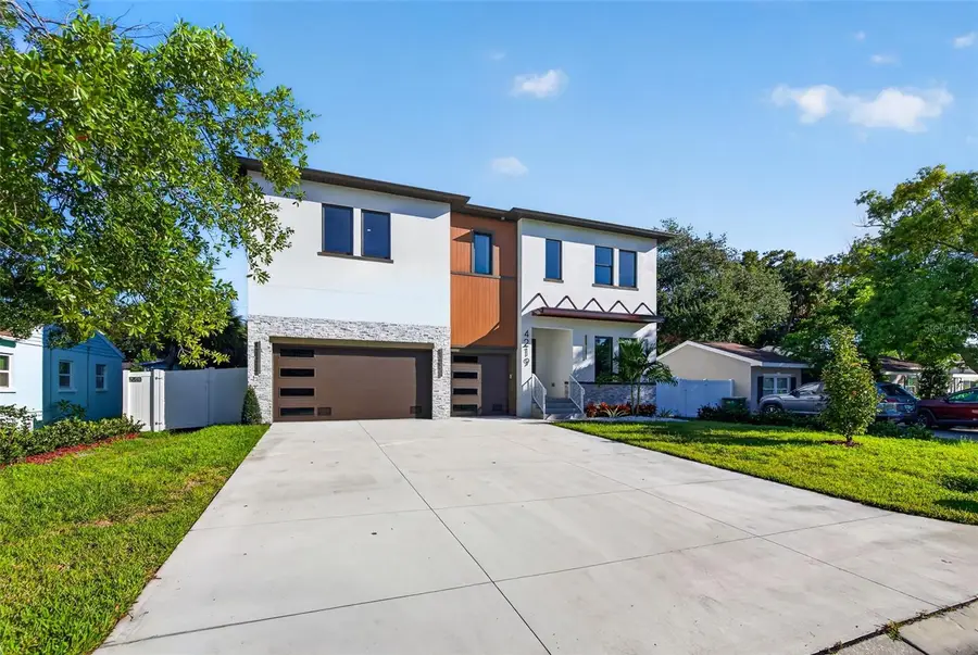 4219 W Bay View Avenue, Tampa, FL 33611 - #2