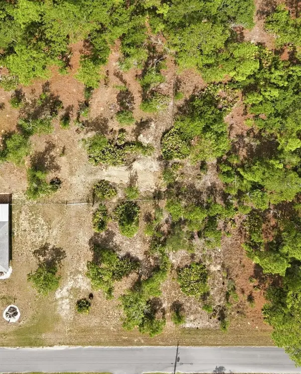17479 Maberly Road, WEEKI WACHEE, FL 34614
