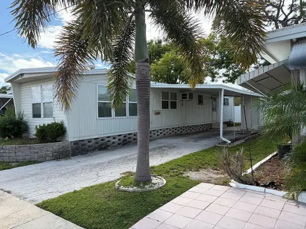 11128 102nd Way #225, LARGO, FL 33773