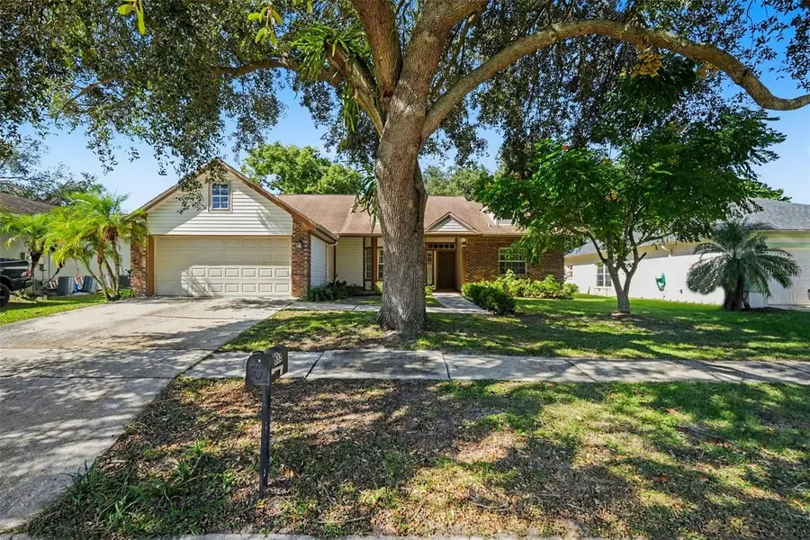 833 Greenbelt Circle, Brandon, FL 33510 - #2