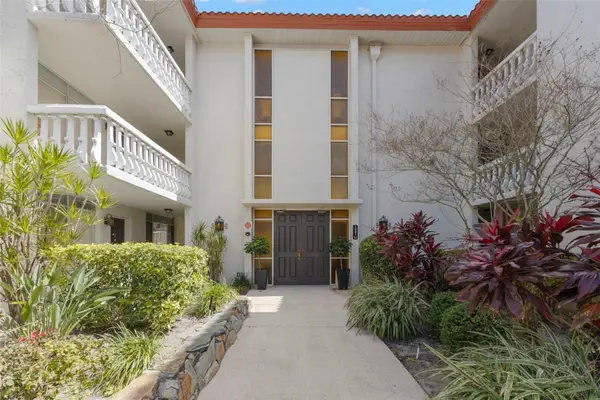 1001 Pearce Drive #302, CLEARWATER, FL 33764