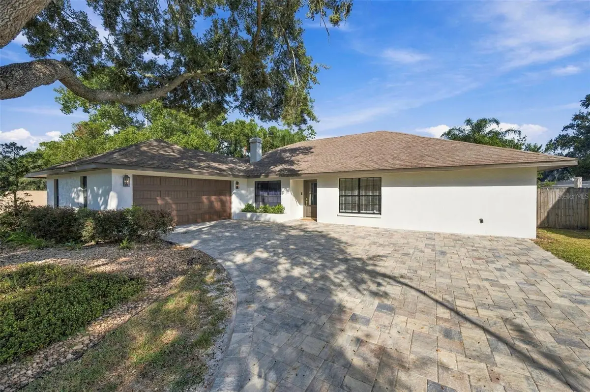 16611 Round Oak Drive, Tampa, FL 33618 - #1