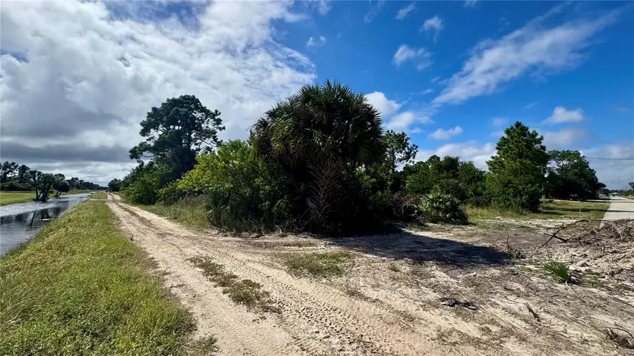 2501 31st Street Sw, Lehigh Acres, FL 33976 - #2