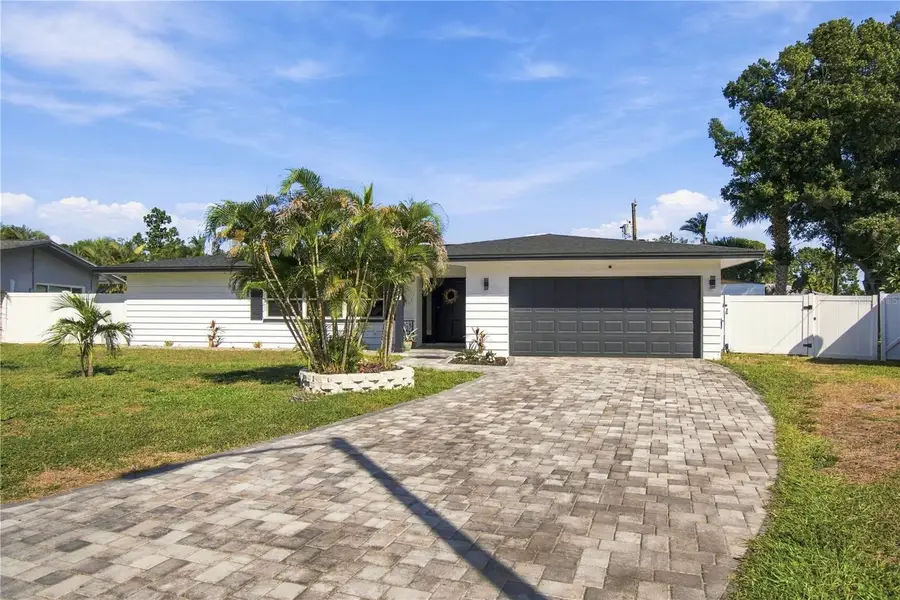 1285 63rd Terrace S, Saint Petersburg, FL 33705 - #2