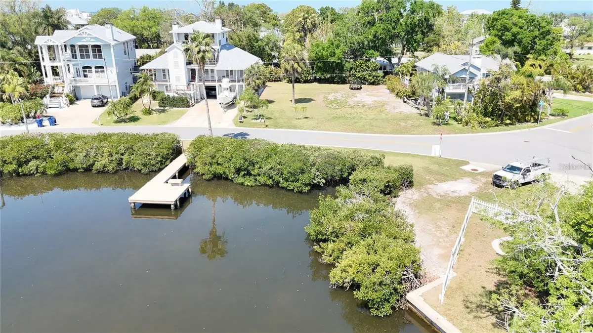 231 Lagoon Drive, Palm Harbor, FL 34683 - #1
