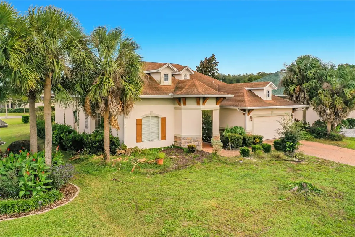 38634 Lakeview Walk, Lady Lake, FL 32159 - #1