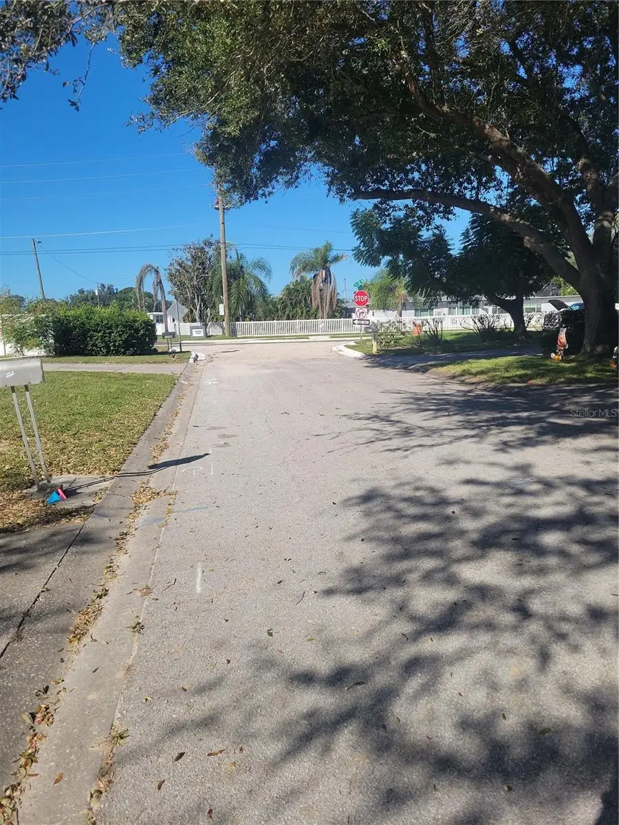 7080 41st Terrace N, Saint Petersburg, FL 33709 - #2
