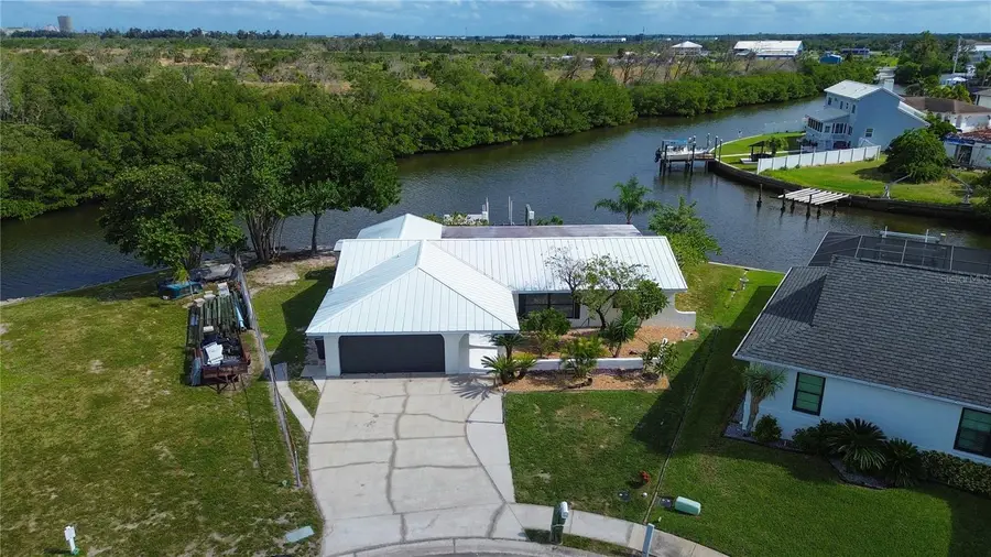 6533 Senegal Palm Way, Apollo Beach, FL 33572 - #2