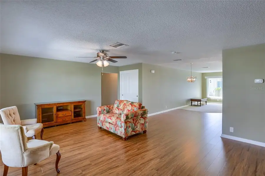 9130 34th Way N #6, Pinellas Park, FL 33782 - #3