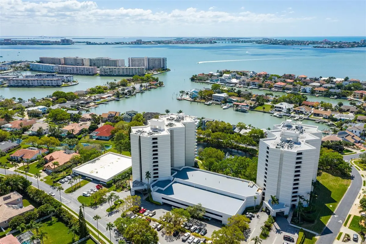 5940 Pelican Bay Plaza S #1204, Gulfport, FL 33707 - Image #1