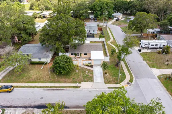 5880 81st Avenue N, PINELLAS PARK, FL 33781