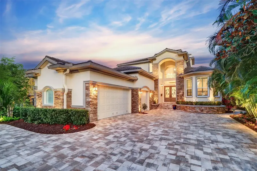 6627 Bayou Grande Boulevard Ne, Saint Petersburg, FL 33702 - Image #2