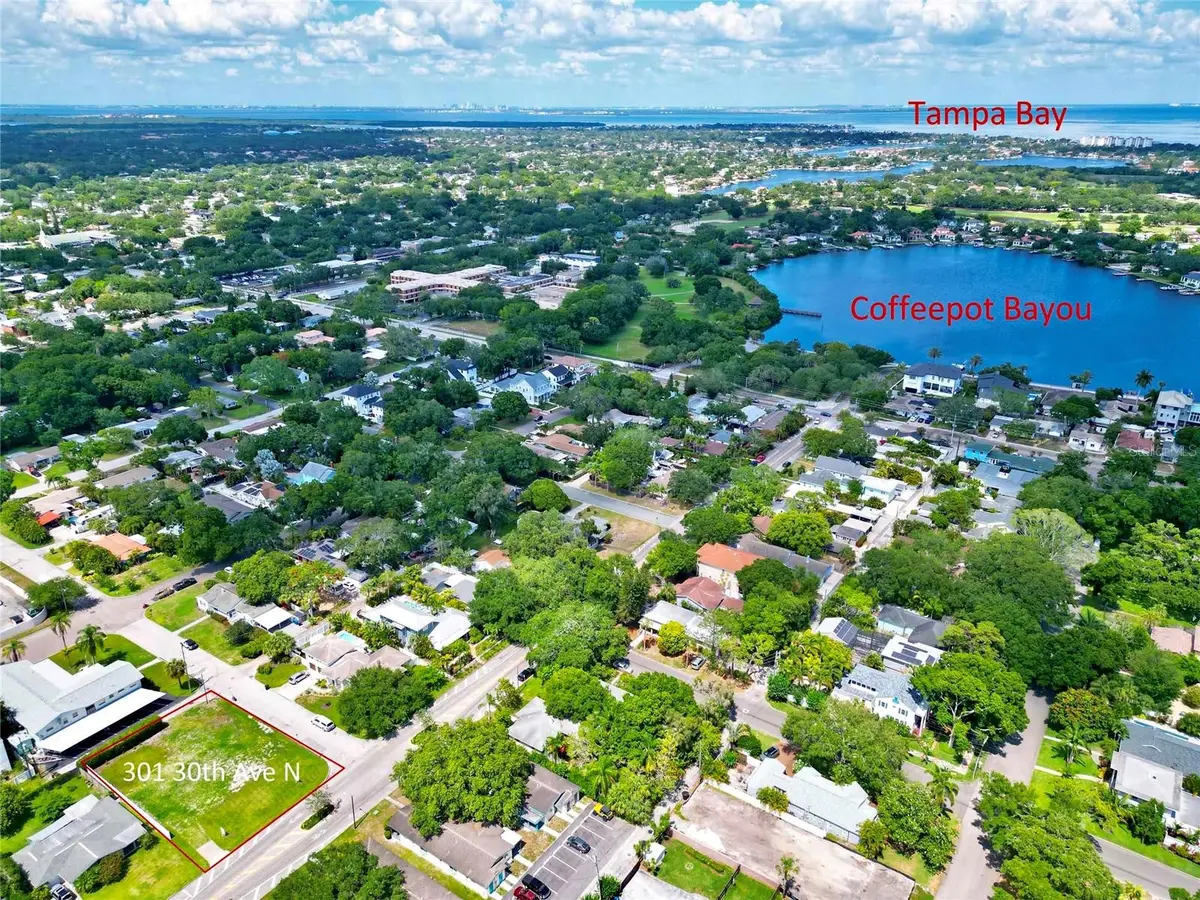 301 30th Avenue N, Saint Petersburg, FL 33704 - Image #1