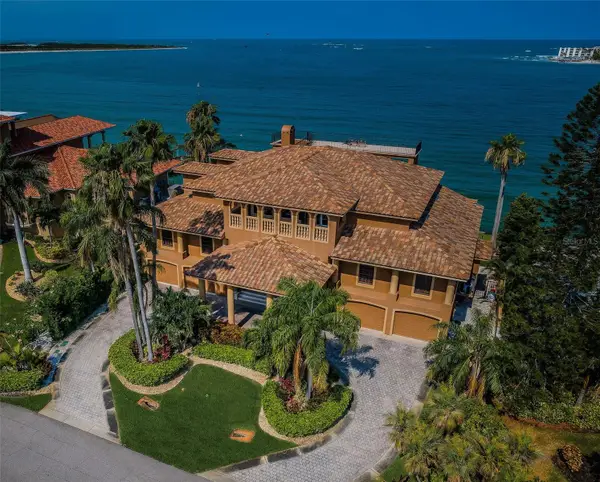 806 Columbus Drive, TIERRA VERDE, FL 33715