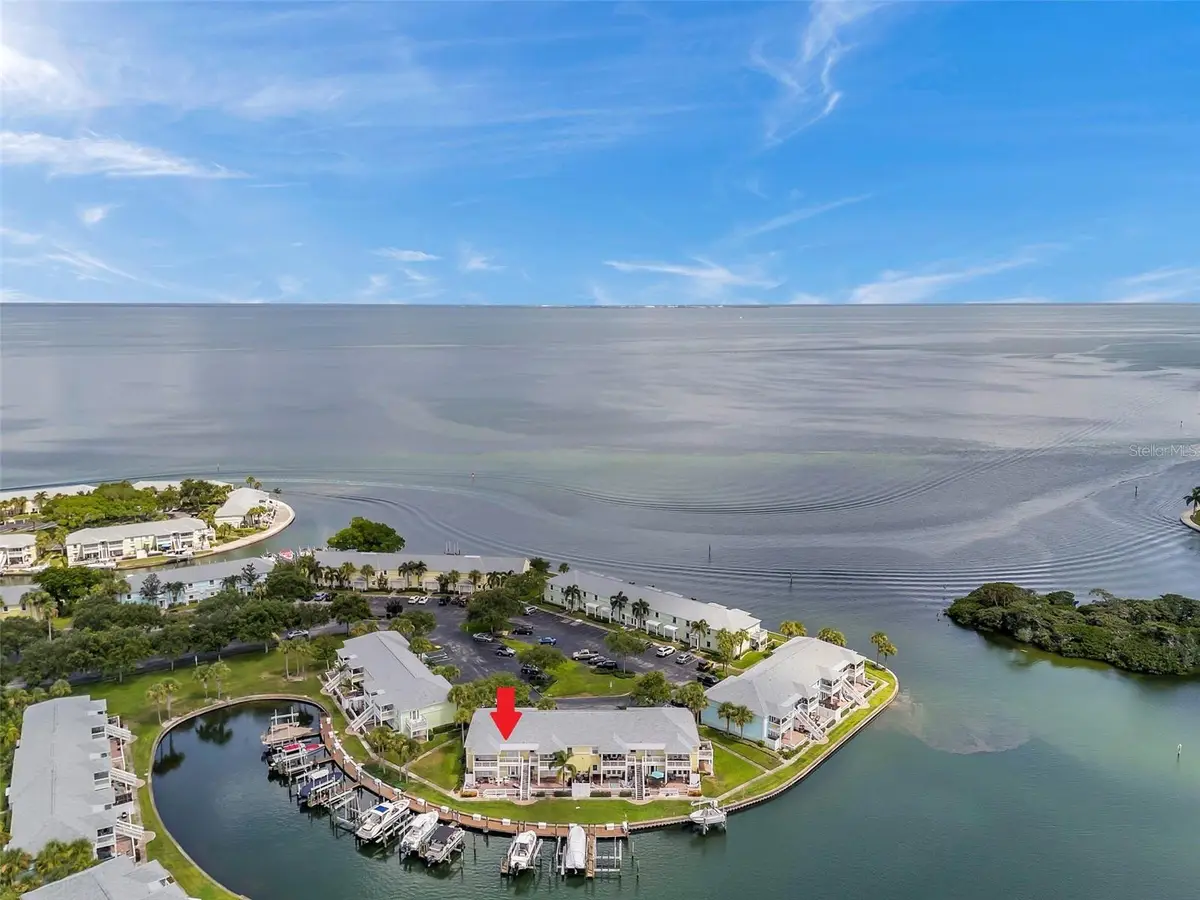 5257 Beach Drive Se #D, Saint Petersburg, FL 33705 - Image #1