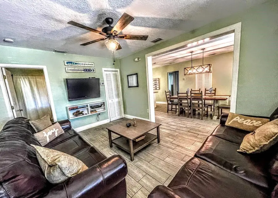 42 Somerset Street, Clearwater Beach, FL 33767 - Image #3