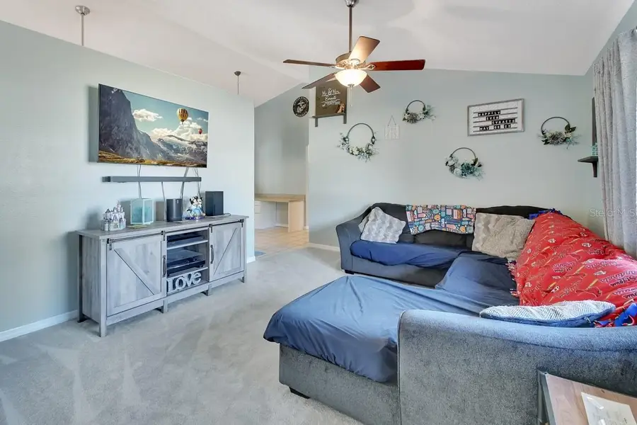 2585 Delbarton Avenue, Deltona, FL 32725 - #2