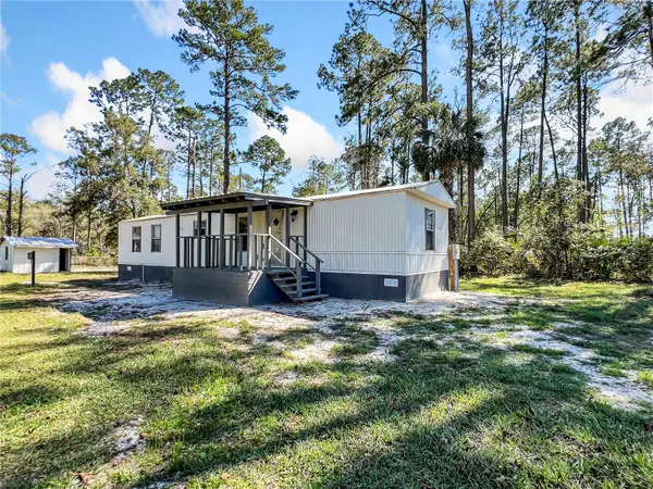 55006 5th Street, ASTOR, FL 32102