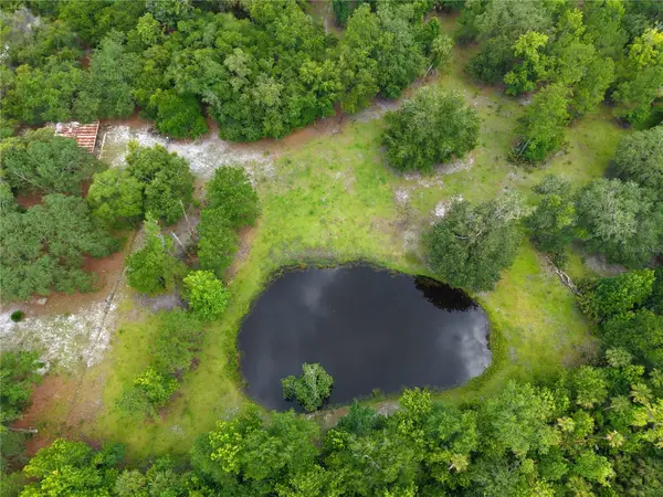 1676 Sunset Trail, GENEVA, FL 32732