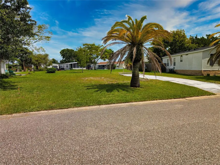 8 Applewood Circle, South Daytona, FL 32119 - Image #2