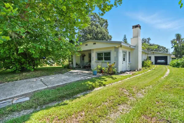 1990 Lake Drive, NEW SMYRNA BEACH, FL 32168