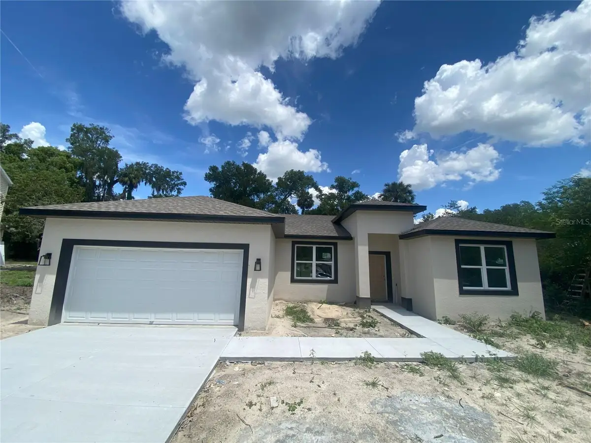 221 W Euclid Avenue, Deland, FL 32720 - Image #1