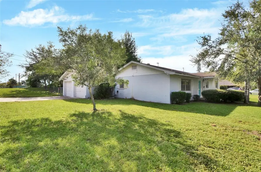 818 Eastover Circle, Deland, FL 32724 - Image #2