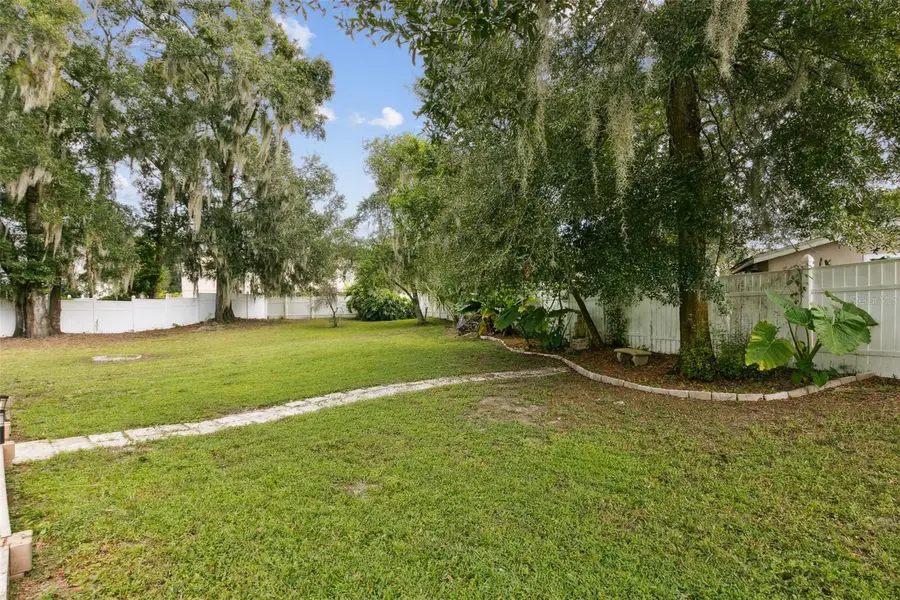 905 Cascade Falls Lane, Deland, FL 32720 - Image #2