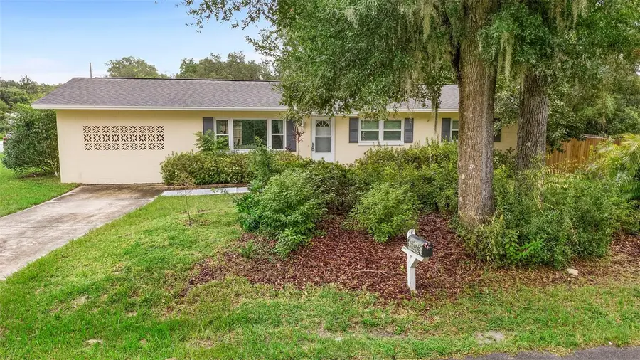 141 N Mcdonald Avenue, Deland, FL 32724 - Image #2