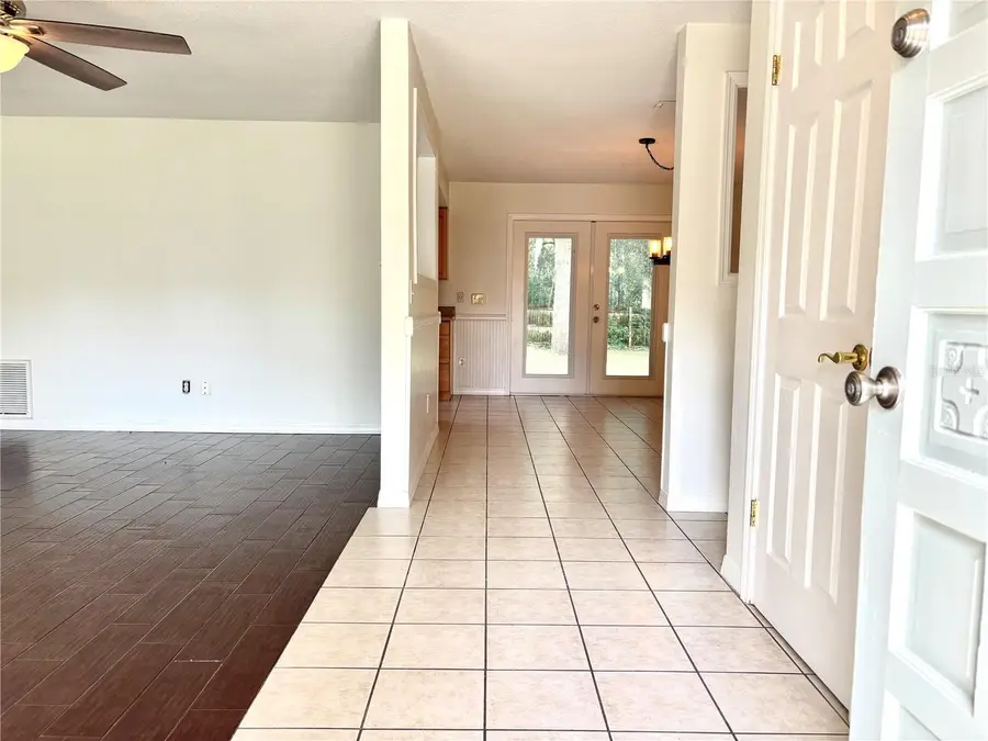 404 S Blue Lake Avenue, Deland, FL 32724 - Image #3