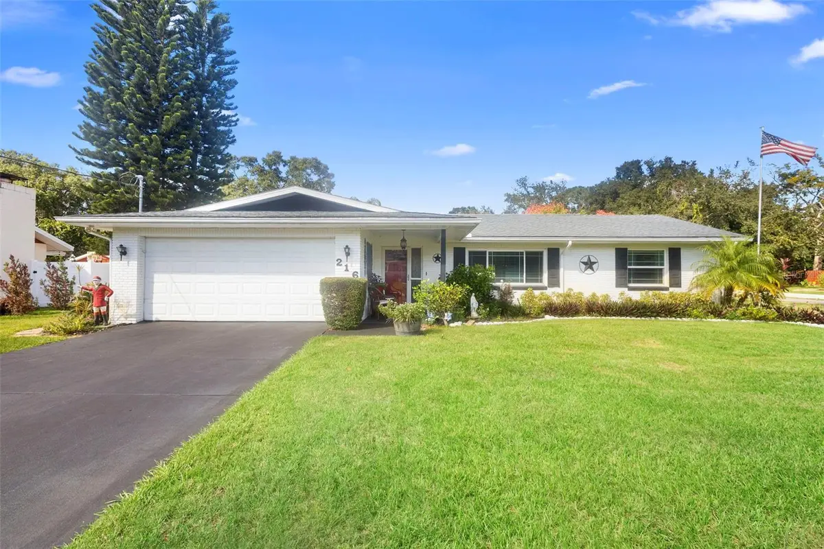 216 Lakewood Drive, Debary, FL 32713 - Image #1