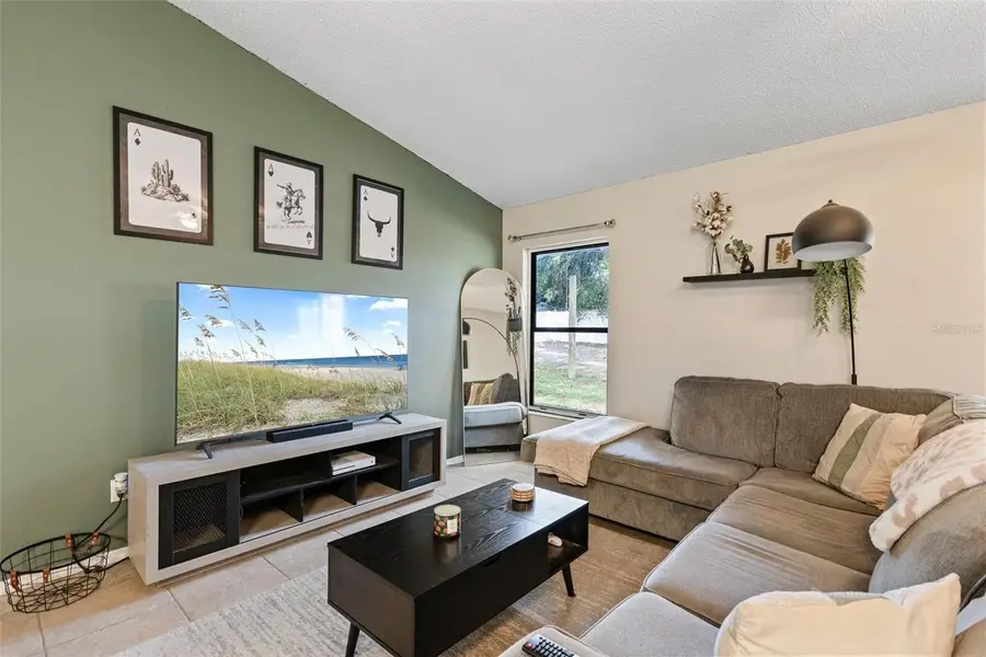 1088 N Harbor Drive, Deltona, FL 32725 - Image #2