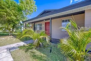 925 Lake Avenue, EDGEWATER, FL 32132