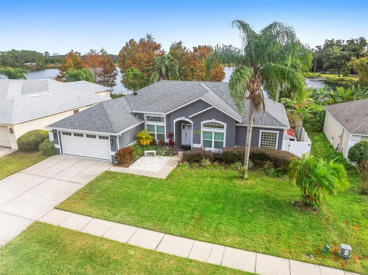 906 S Lake Lindley Drive, Deland, FL 32724 - Image #1