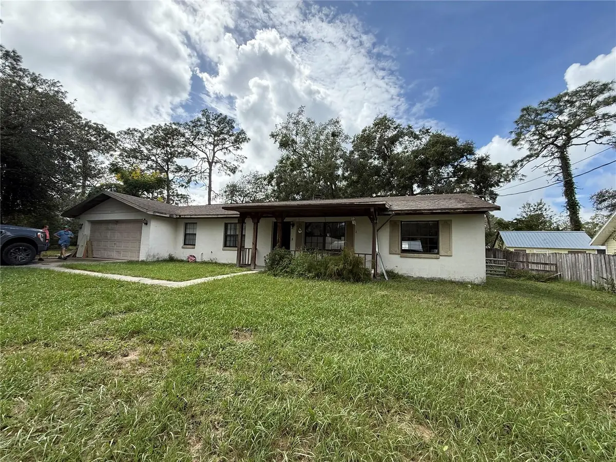 40907 W 3rd Avenue, Umatilla, FL 32784 - Image #1