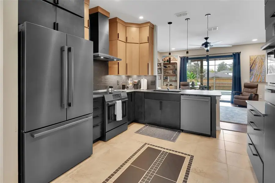 404 Country View Circle, Deland, FL 32720 - Image #2