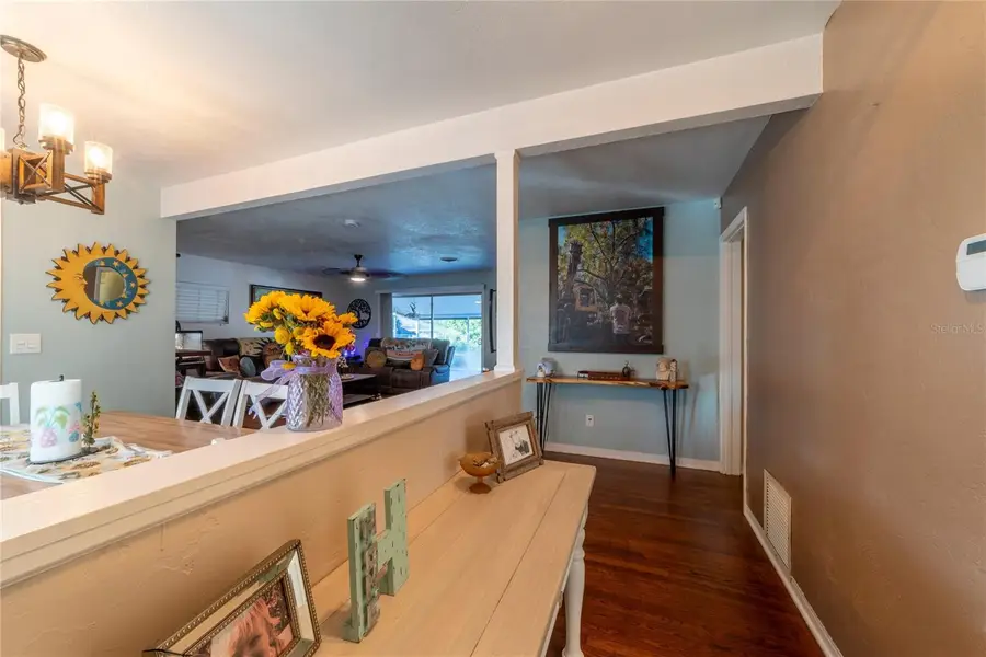 603 W Pennsylvania Avenue, Deland, FL 32720 - Image #2