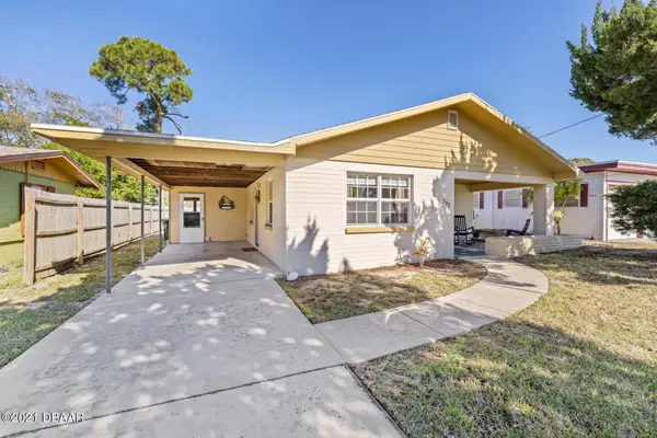 317 Golf Boulevard, DAYTONA BEACH, FL 32118